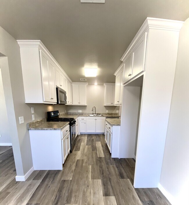 Foto del edificio - 800 E Carroll Ln