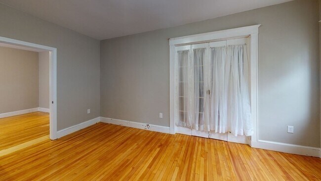 Foto del edificio - 20-22 Upcrest Rd