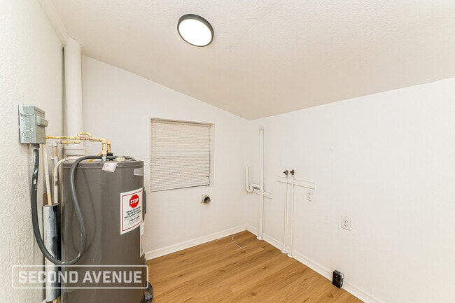 Foto del edificio - 2710 22nd Ave S