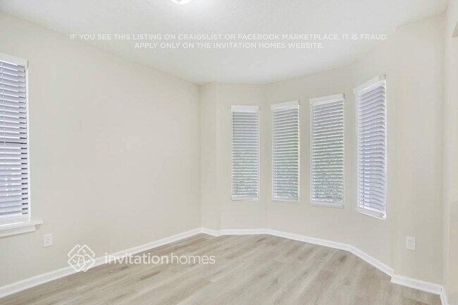 Foto del edificio - 4271 Willow Ridge Rd