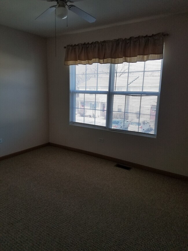 Foto del edificio - 651 W Liberty St