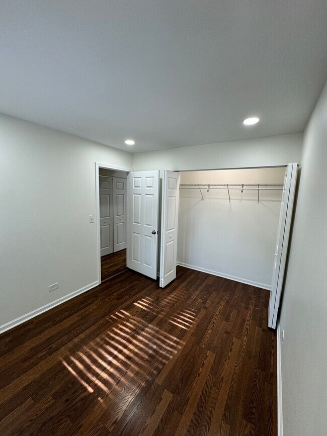 Foto del edificio - 1944 Navarone Dr