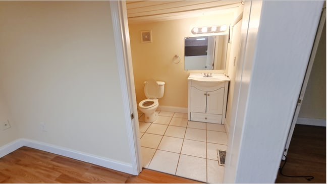 Interior Photo - Burlington Mill Apartments