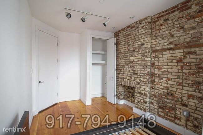 Foto del edificio - 1082 Fulton St