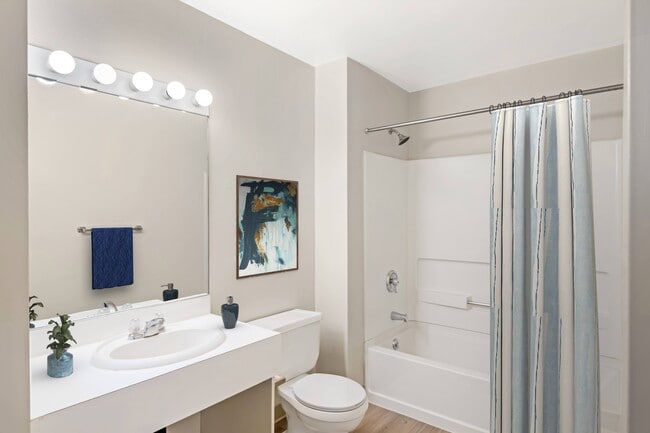 Baño - Bigelow Commons