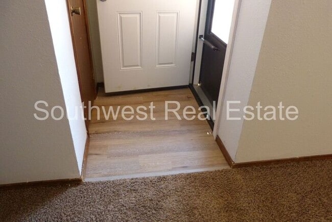 Foto del edificio - Super cute 2 bedroom 1 bath apartment.