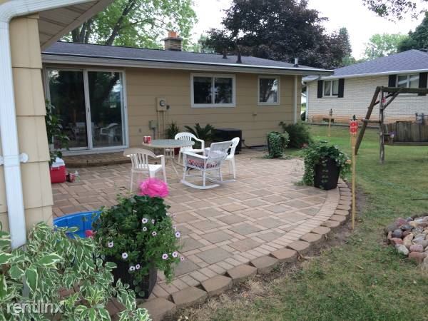 Foto principal - 2760 Allouez Ave