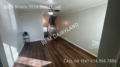 Building Photo - 8836 N 95th St