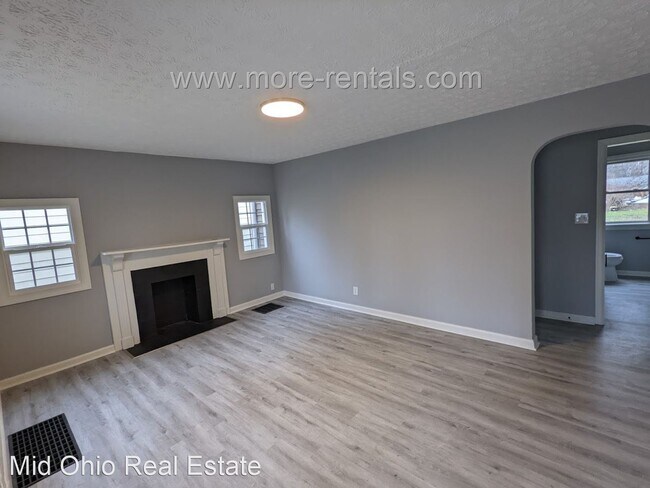 Foto del edificio - 3 br, 1 bath House - 1166 Woodrow Ave