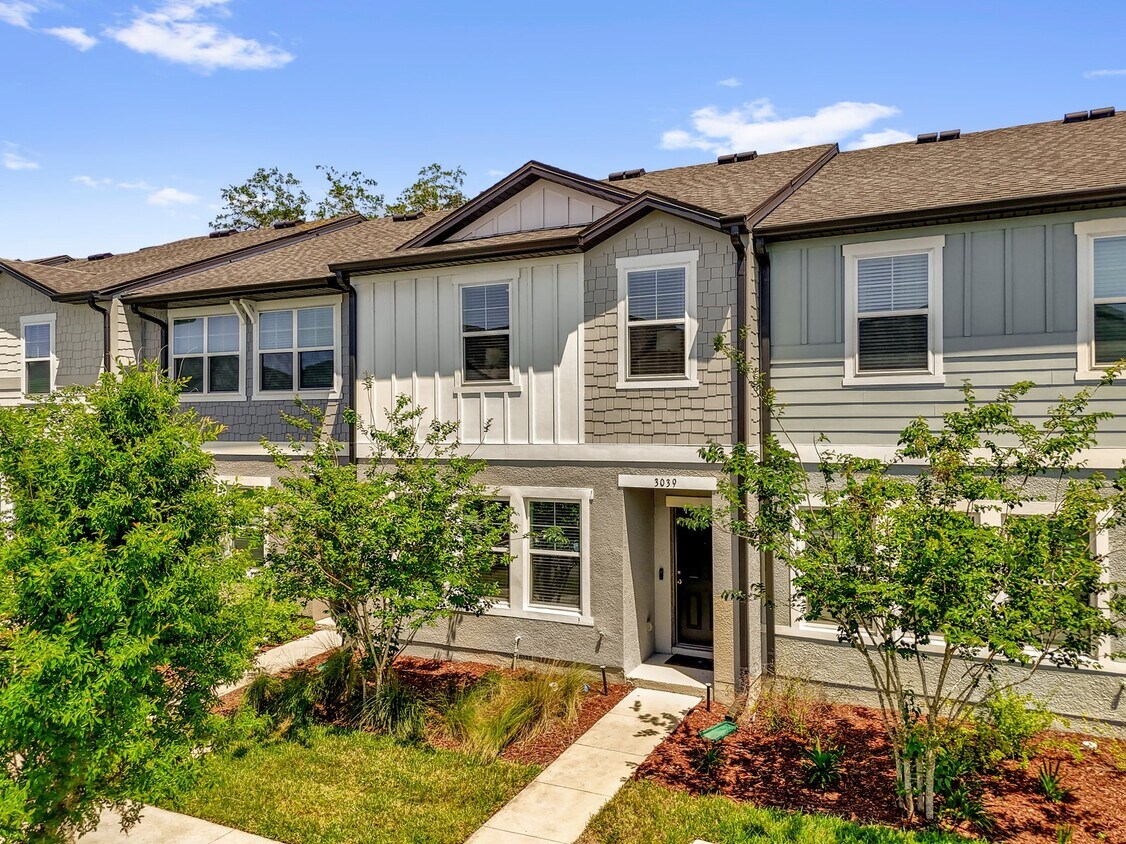 Foto principal - 3039 Springwell Lp