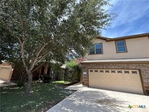 Building Photo - 957 Brown Rock Dr