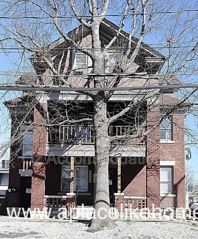 Foto principal - 3807 Washington St