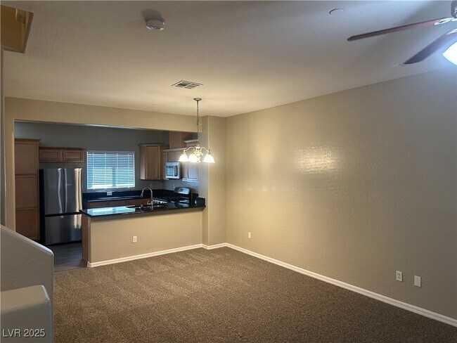 Foto del edificio - 4650 Ranch House Rd