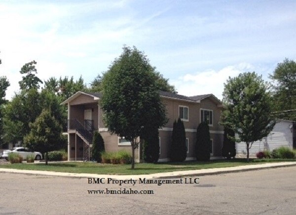 Primary Photo - 919 N 31st St