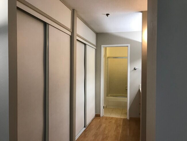Foto del edificio - 555 Pierce St