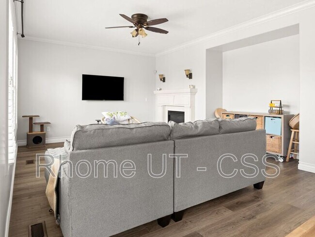 Foto del edificio - 2698 W Shady Hollow Ln