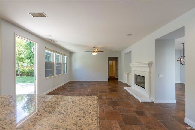 Foto del edificio - 14 Katy Rose Ln