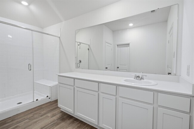 Foto del edificio - 5111 Winslow Grv Dr