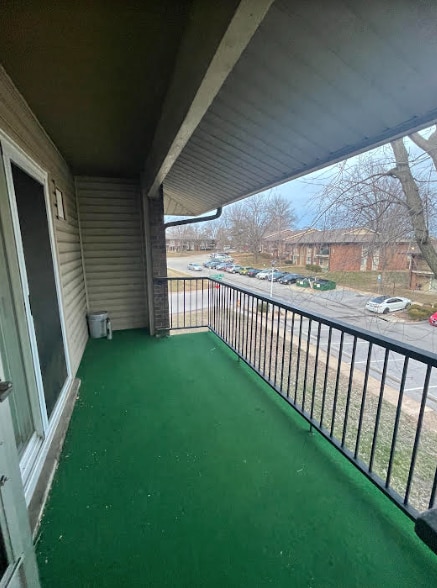 Building Photo - 9921 Bunker Hill Dr