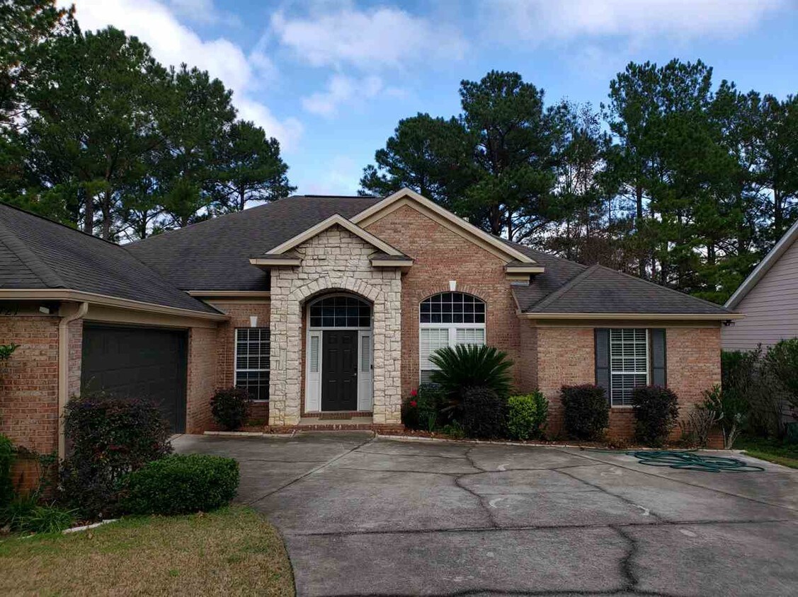 Foto principal - 4721 Plantation View Dr