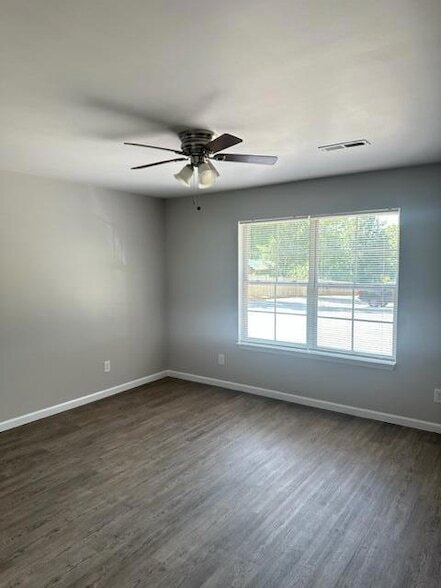 Foto del edificio - 2156 Old Harrison Pike NW