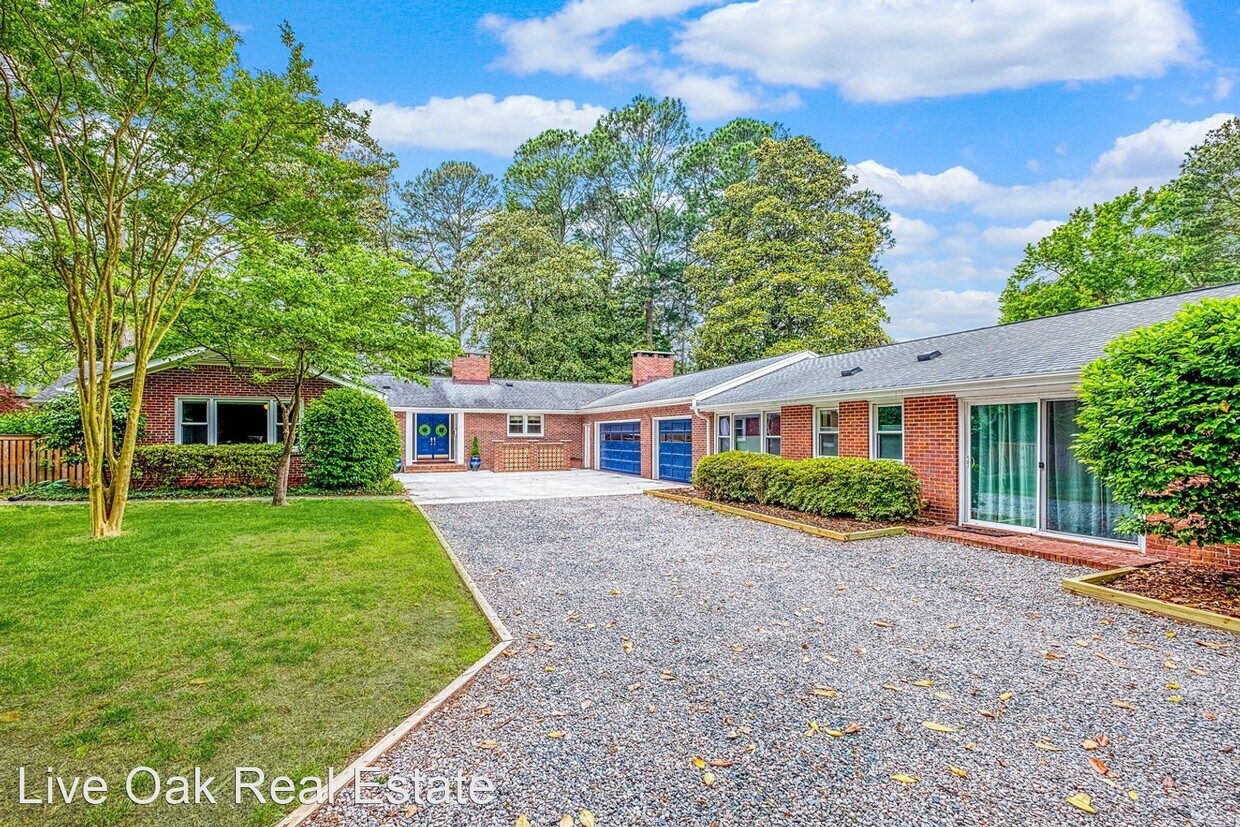 Primary Photo - 6 br, 4 bath House - 4321 Blackbeard Road