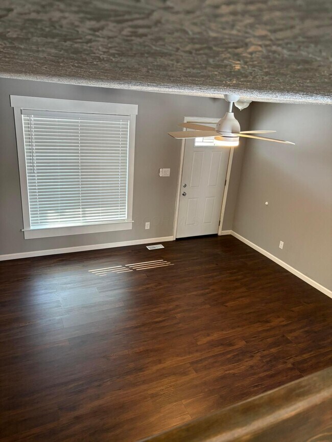 Foto del edificio - 2232 Pinion Pl