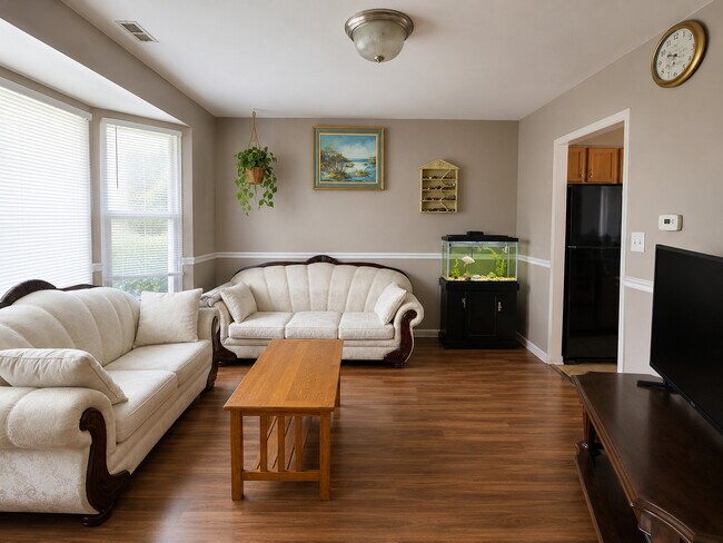 Foto del edificio - 3416 Greenwich Ln