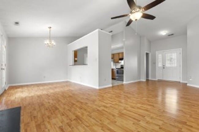 Foto del edificio - Schedule Your Showing Today