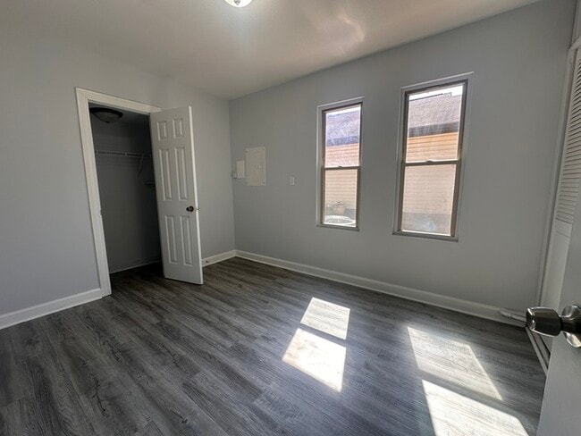 Foto del edificio - 4024 Zinfandel Way