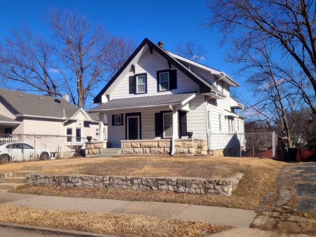 Foto del edificio - 5511 Lydia Ave