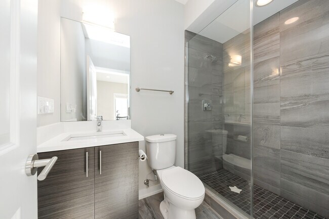 Foto del edificio - 1025 Walnut Wy