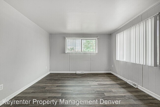 Foto del edificio - 3 br, 1 bath House - 16475 W 14th Pl.
