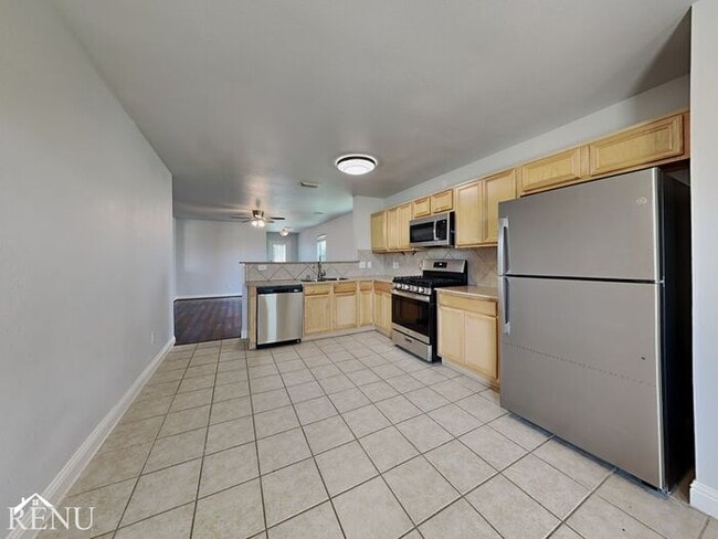 Building Photo - 3739 Jewel Point Dr