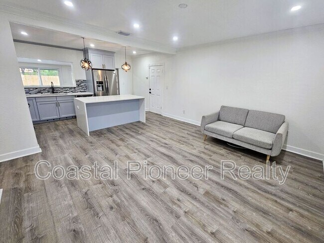 Foto del edificio - 3912 W Bay View Ave
