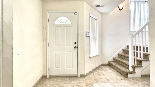 Foto del edificio - 3708 Chesterfield Ave