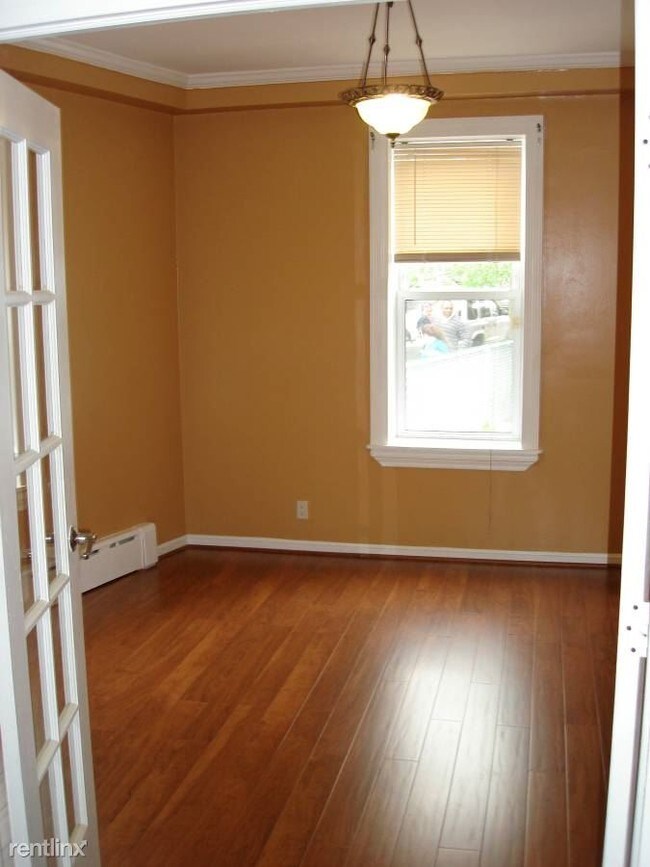 Building Photo - 6311 Eliot Ave