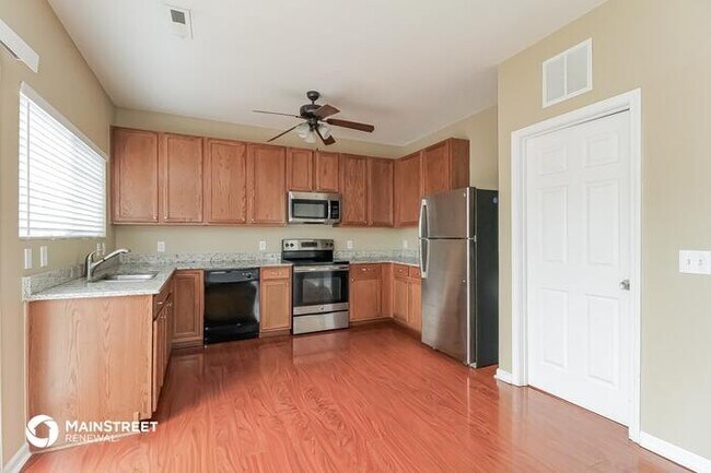 Building Photo - 3028 Canterbury Park Dr, Winston-Salem, NC...