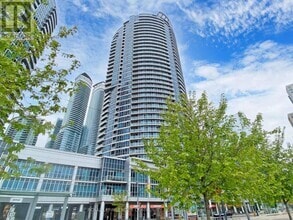 Building Photo - 208-2208 Queens Quay W