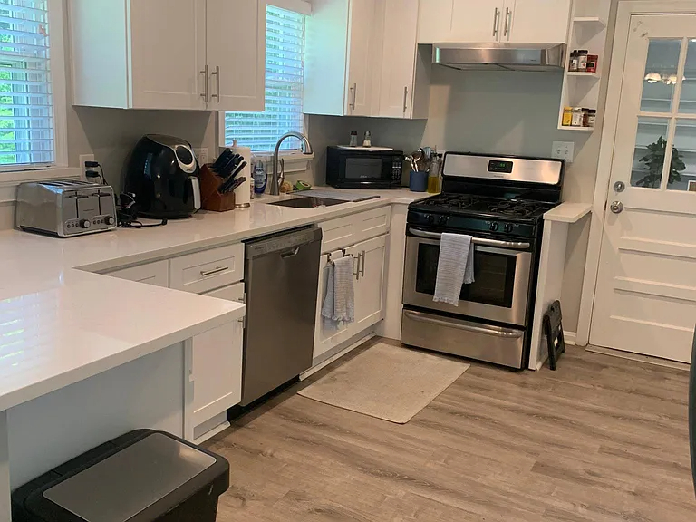 Foto principal - 4047 Ashford Dunwoody Rd NE