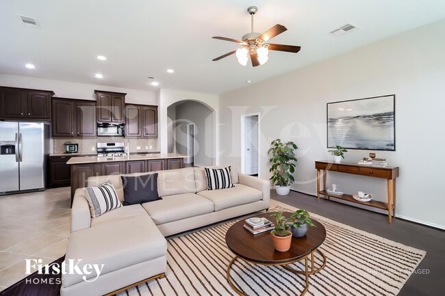 Building Photo - 26122 Serenity Oaks Dr