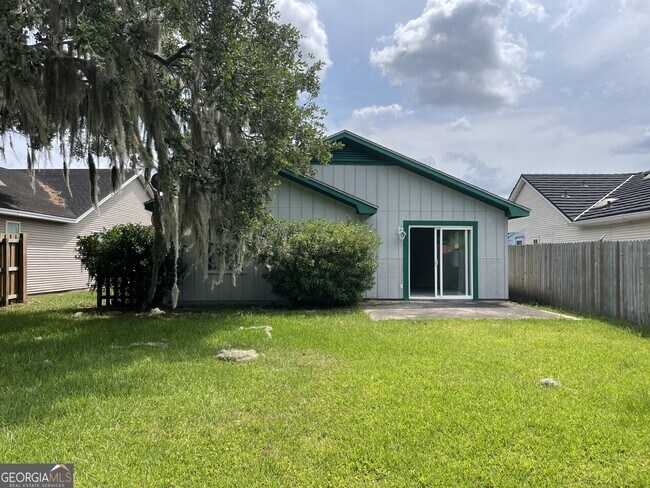 Building Photo - 304 Mission Forest Trail