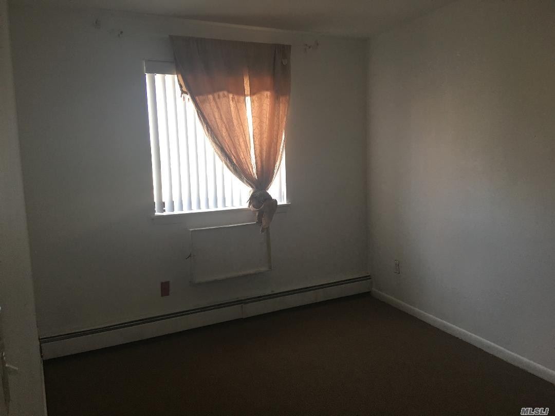 Primary Photo - 40-12-40149 149th St
