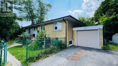 Building Photo - 60 Maralim Rd