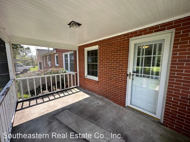 Foto del edificio - 3 br, 2 bath House - 5700 NC Hwy 50