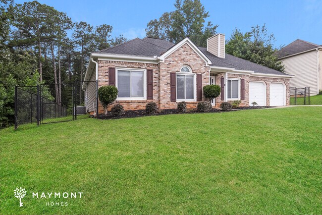 Building Photo - 1761 Fairfax Dr