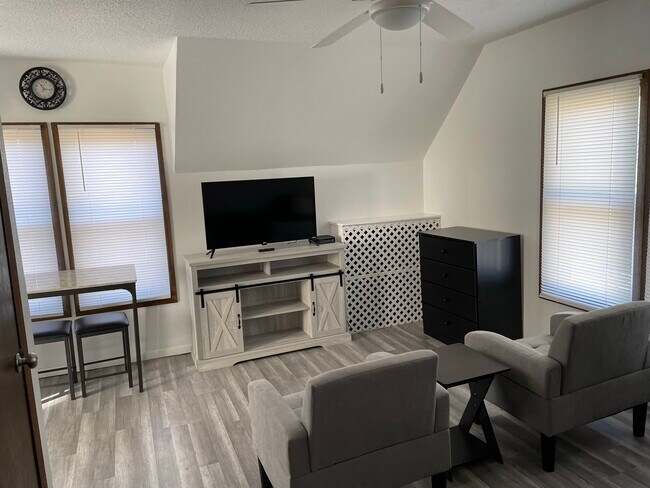 Foto del edificio - S Lincoln