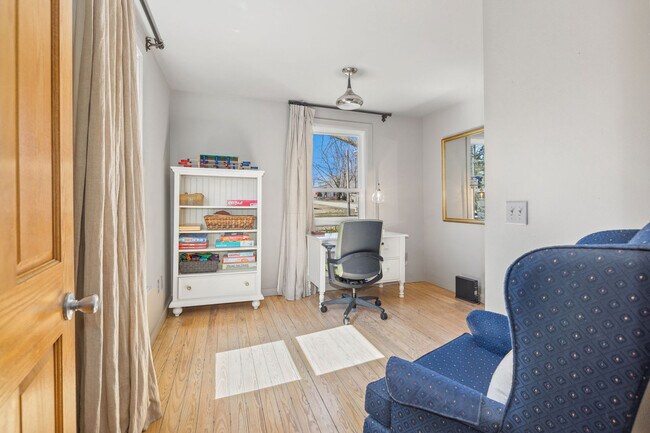 Foto del edificio - 401 SE C St