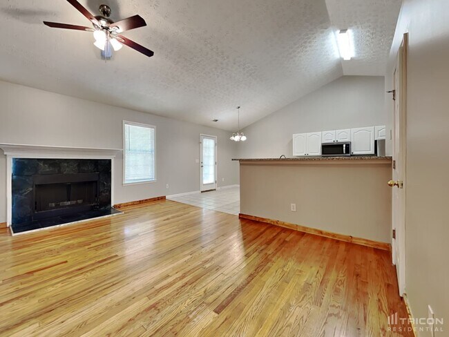 Building Photo - 142 Williamsburg Way Winder GA