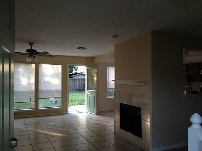 Building Photo - 6618 Grand Haven Dr
